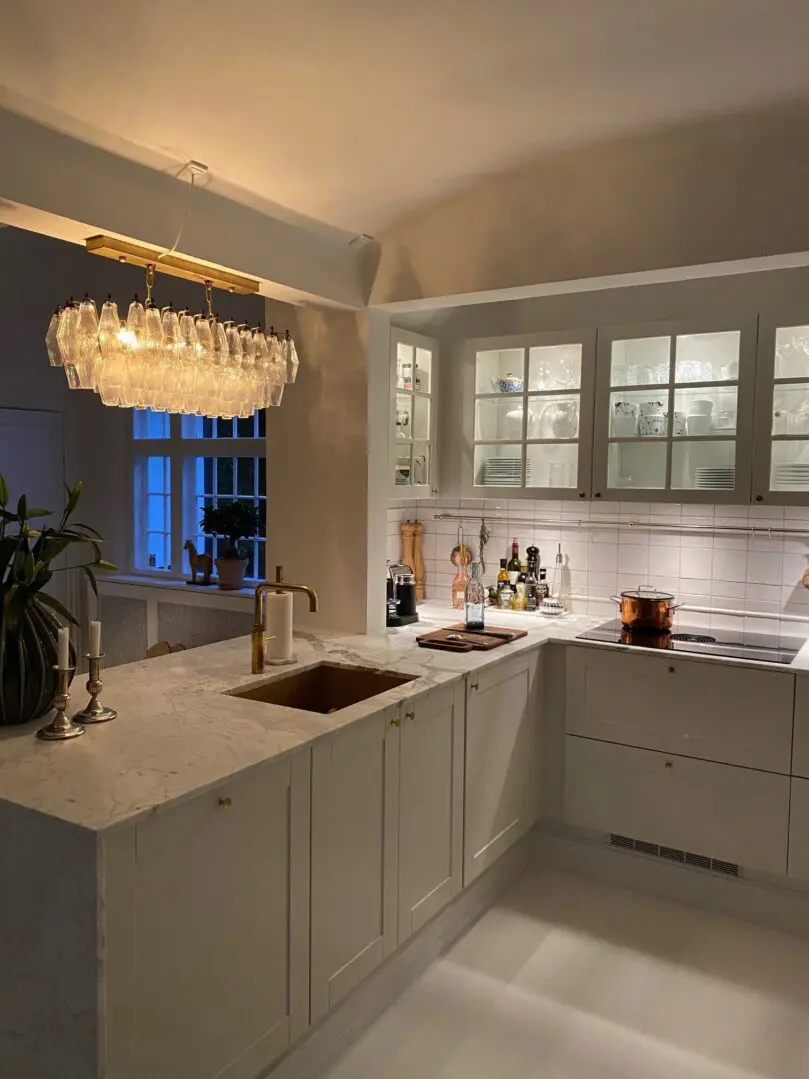 Murano ljuskrona – Poliedri – 84 glas – Klar
