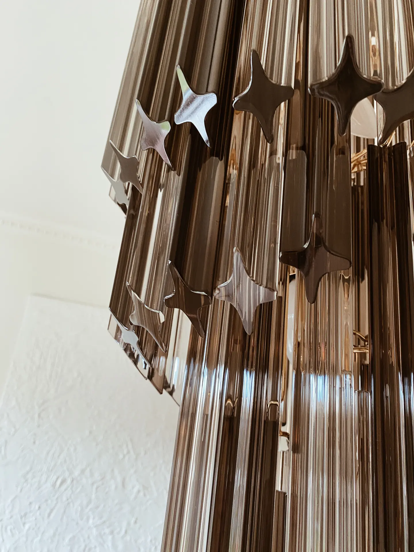 8410-1-murano-chandelier-54-dark_ligth-quadriedri-spiral-cherry-vintage-interior-