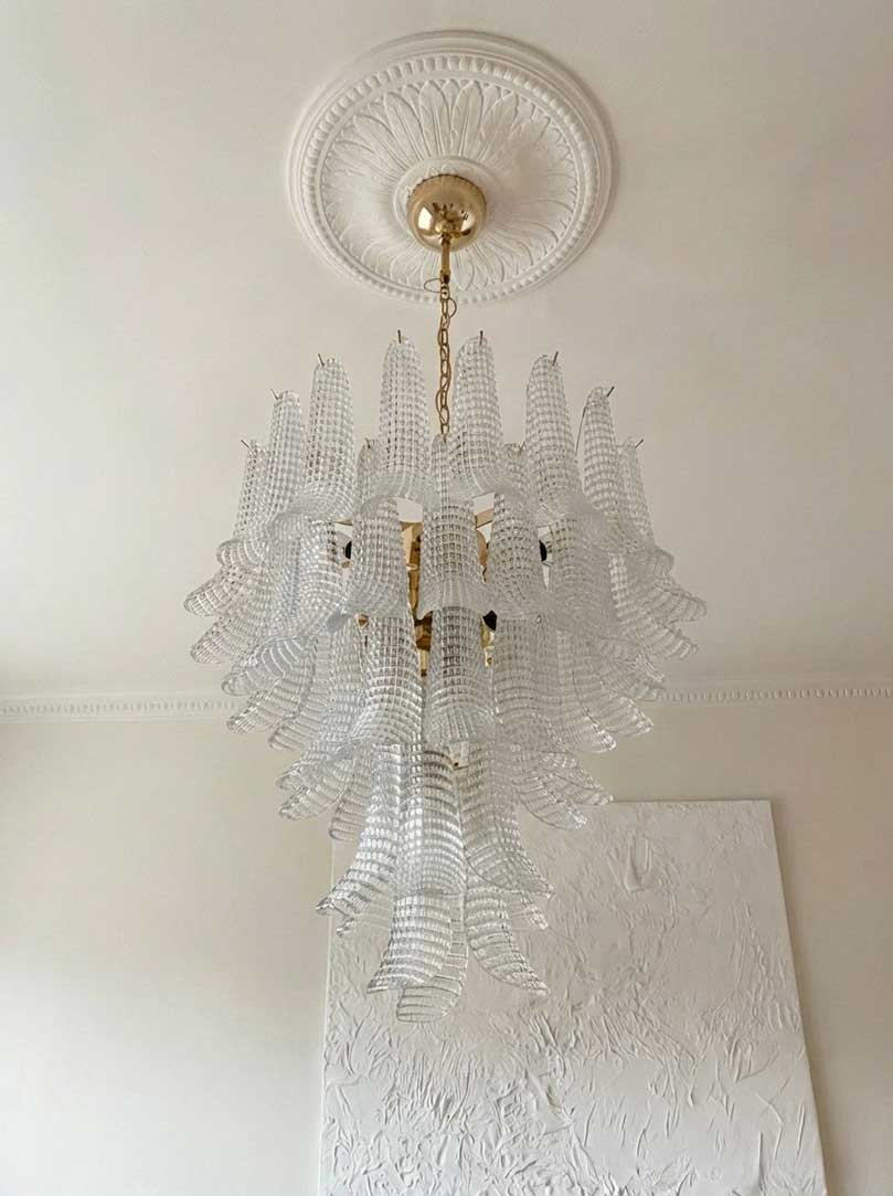 Murano ljuskrona – 52 kronblad – Curvi – Klar Krom blank